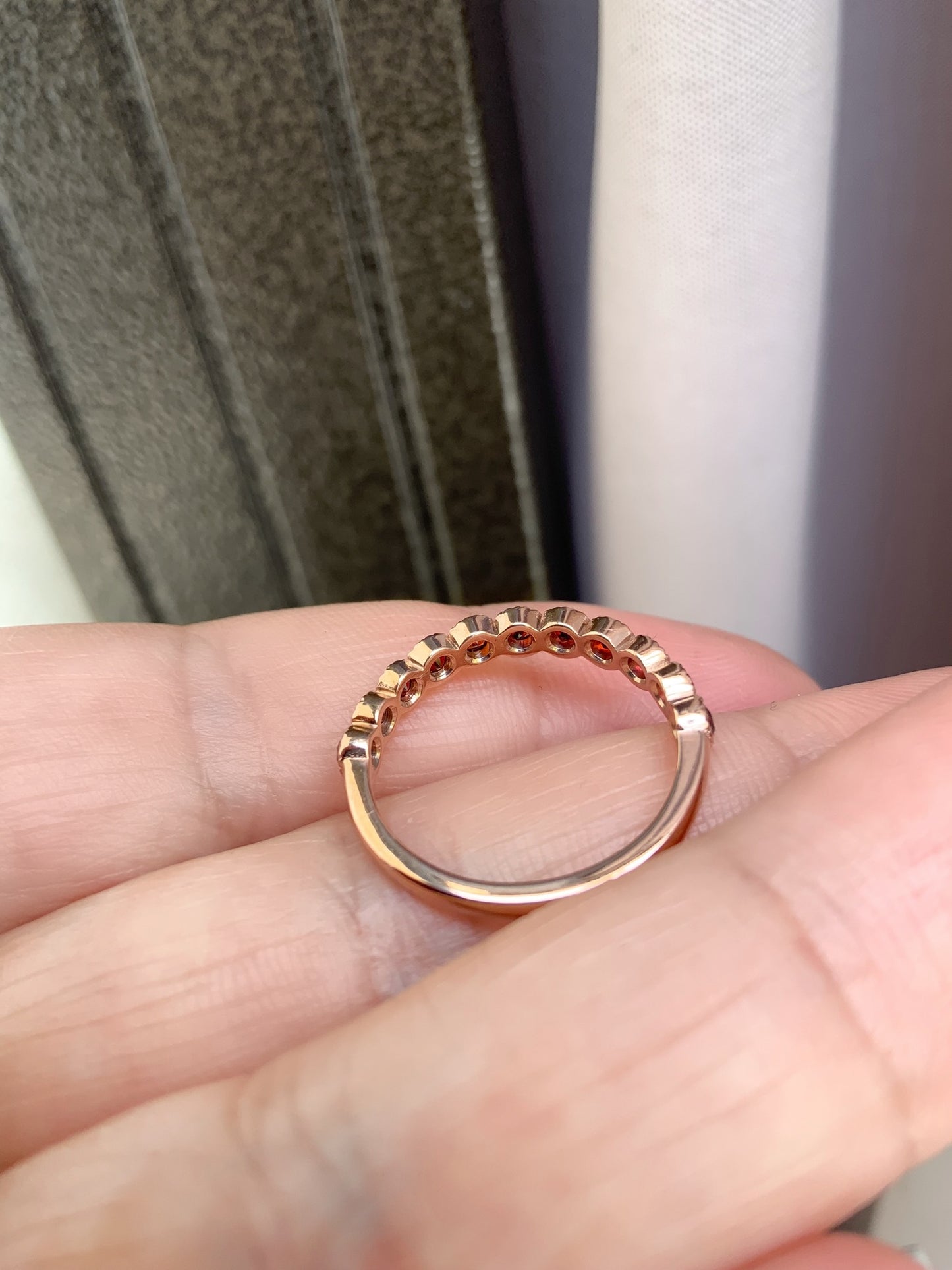 Garnet Stacking Ring/ 3mm Milgrain Bezel Garnet Wedding Band/ Half Eternity Scalloped Garnet Ring/ Anniversary Gift/ January Birthstone Ring