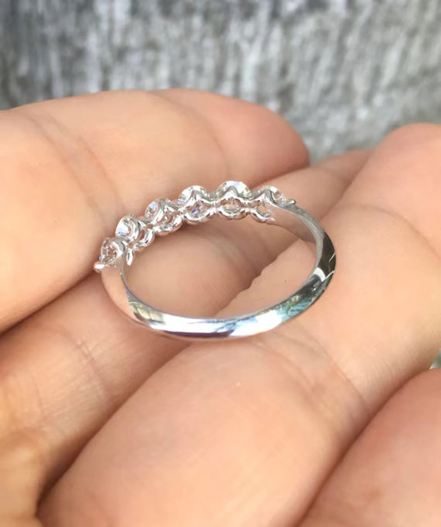 One Carat Lab Grown Diamond Floating Bubble Ring/ 3.5mm Prong Set 6 Stone Diamond Wedding Band/ Diamond Stacking Ring/ 10K 14K 18K Platinum