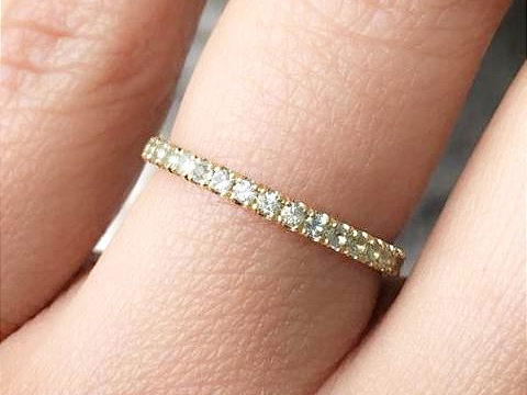 2mm Green Sapphire Eternity Band