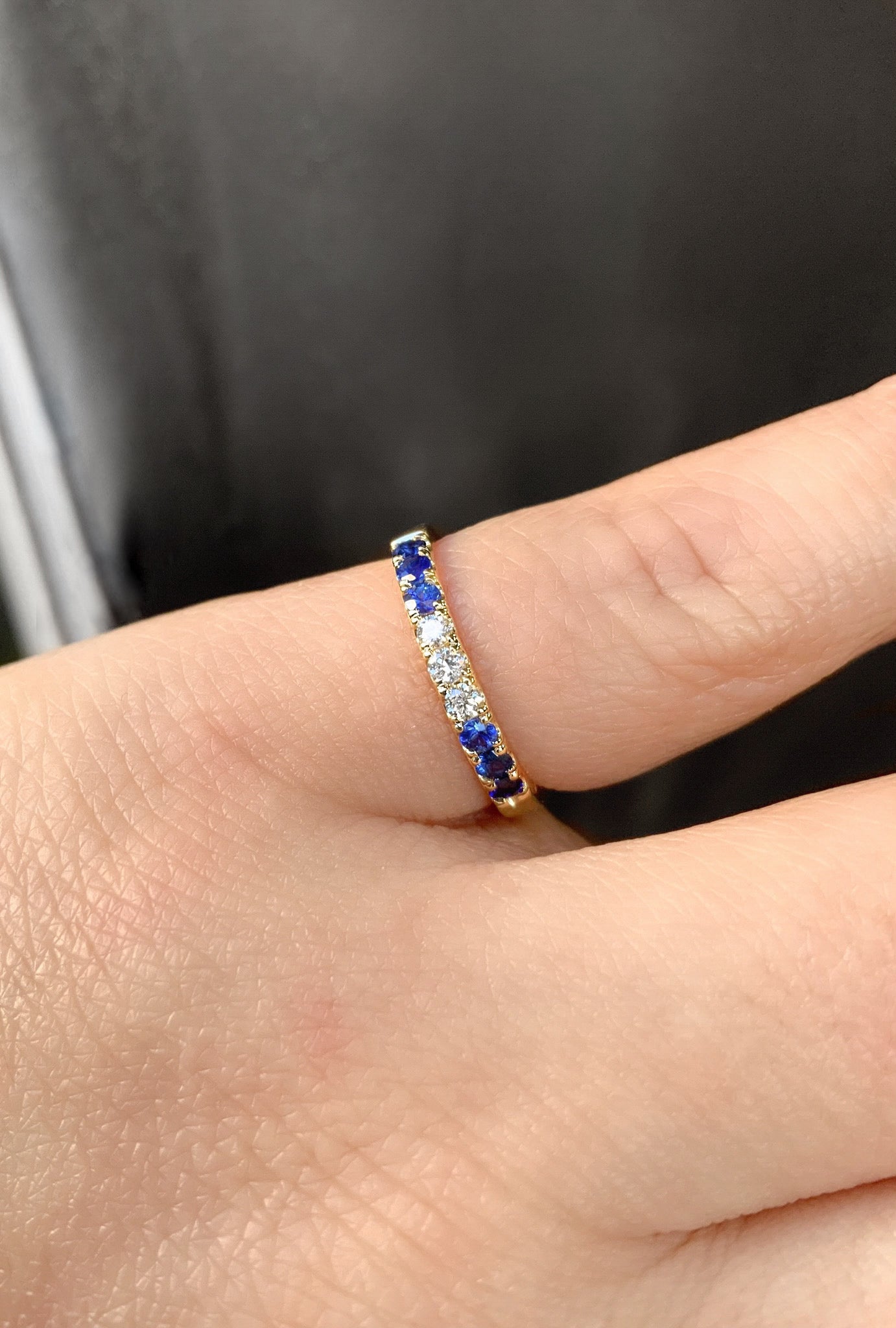 Gradient Blue White Ring/ Blue Sapphire and Diamond Pave Ombre Stacking Ring/ 2.3mm Unique Wedding Band/ 9-Stone Diamond Blue Sapphire Band